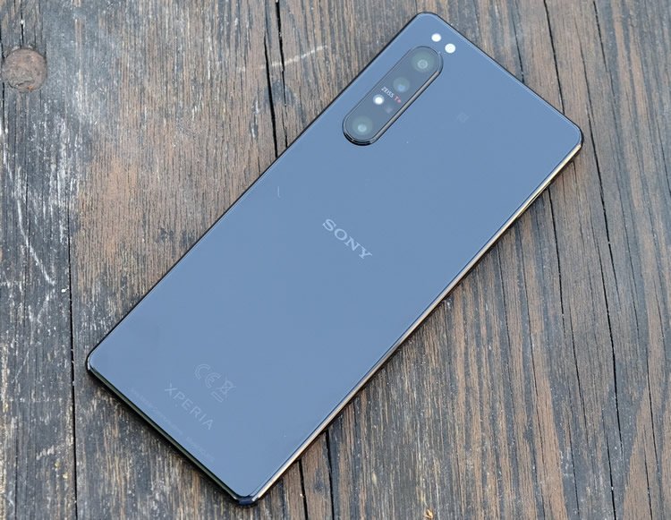 Xperia 1 II review