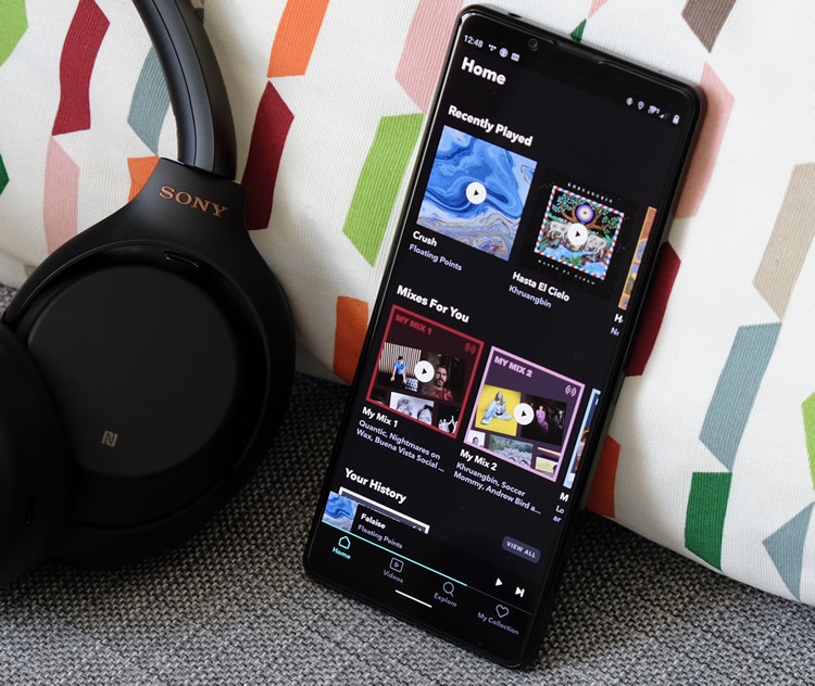 Xperia 1 II review